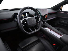 Polestar 4