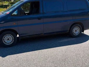 Hyundai H1 Van