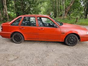 Volvo 440