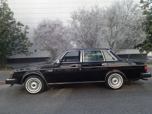 Volvo 264