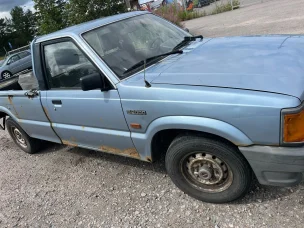 Mazda B2200