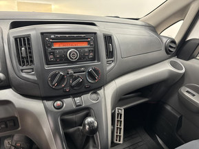 Nissan NV200