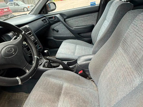 Toyota Carina E