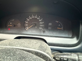 Toyota Carina E