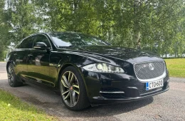 Jaguar XJ