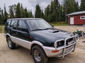 Nissan Terrano II