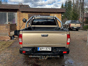 Isuzu D-Max