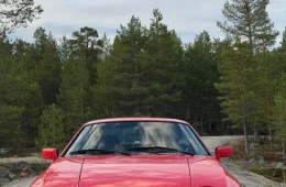 Porsche 928