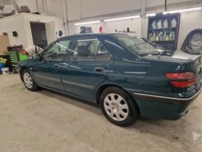 Peugeot 406