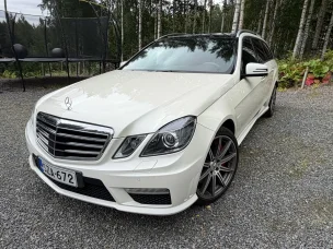 Mercedes-Benz E 63 AMG