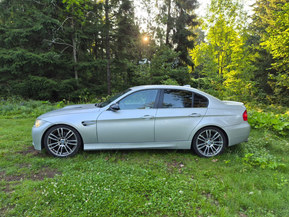 BMW 330