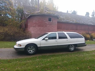 Oldsmobile Custom Cruiser