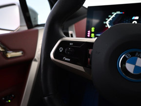 BMW iX M60