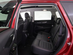 Maxus Euniq 6