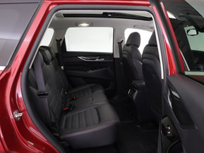 Maxus Euniq 6