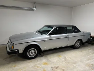 Volvo 262