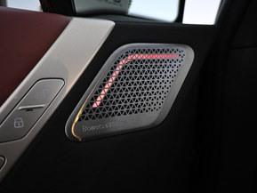 BMW iX M60