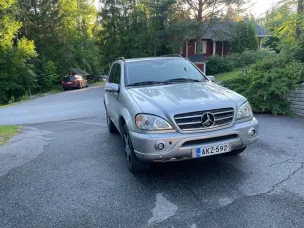Mercedes-Benz ML 55 AMG