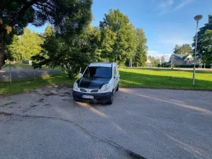 Nissan Kubistar