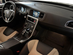 Volvo V60 Cross Country