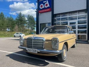 Mercedes-Benz 115