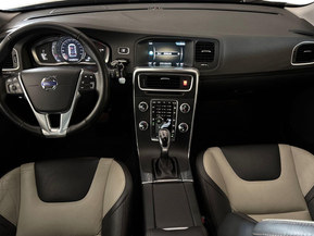 Volvo V60 Cross Country
