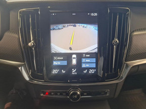 Volvo V90 Cross Country