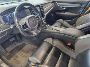 Volvo V90 Cross Country