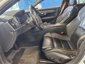 Volvo V90 Cross Country