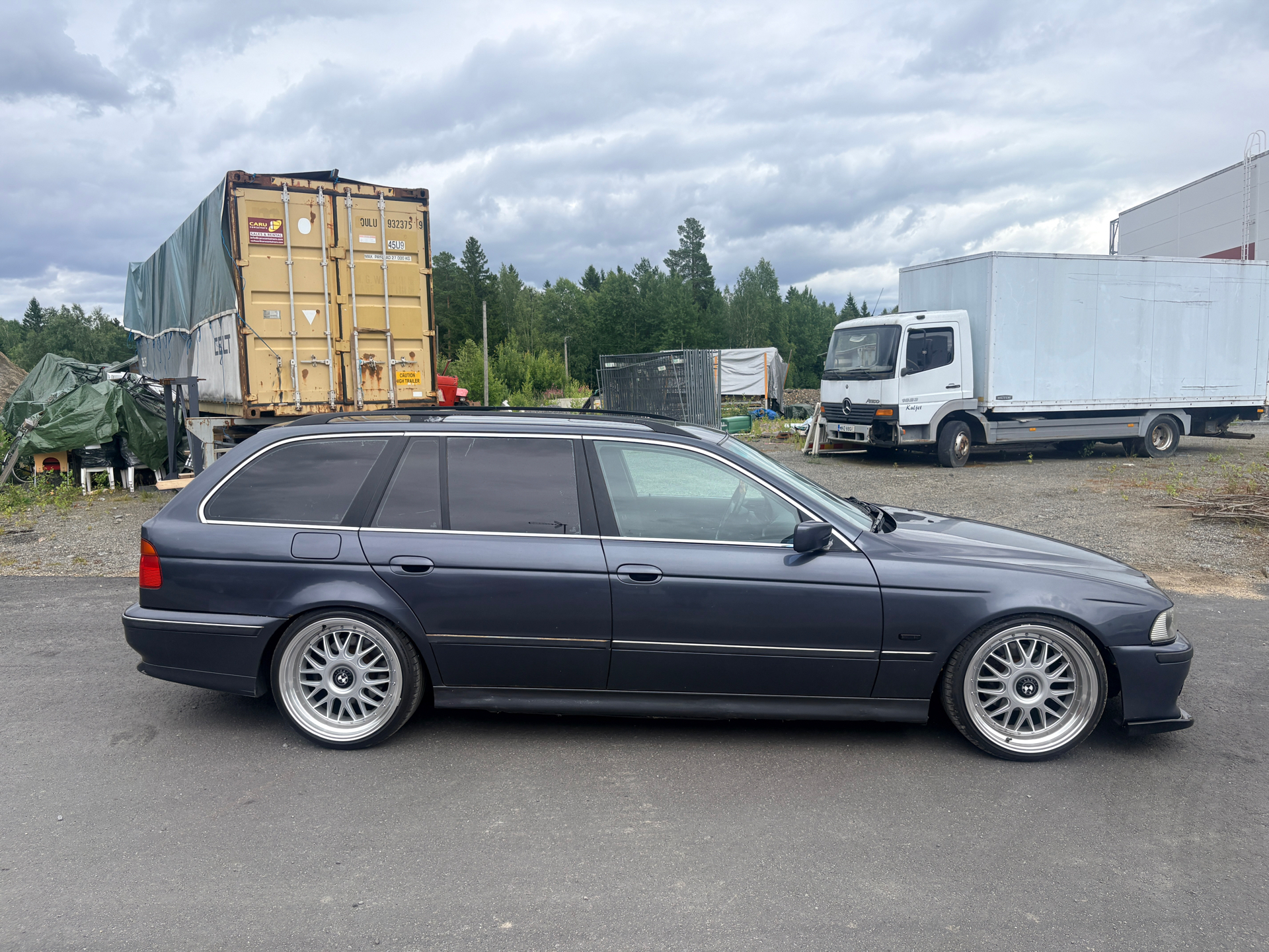 BMW 528 i Touring 2,8 5d 1997, photo 7/12