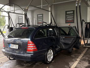 Mercedes-Benz C