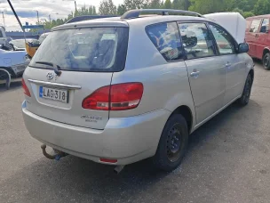 Toyota Avensis Verso