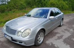 Mercedes-Benz E 200