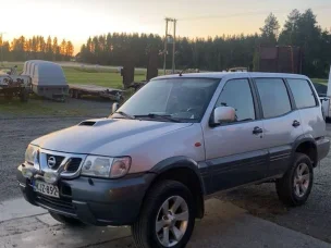 Nissan Terrano II