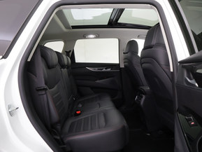 Maxus Euniq 6
