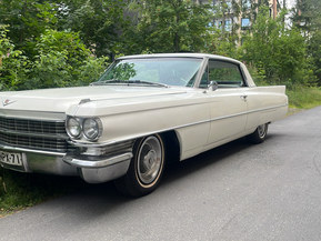 Cadillac De Ville