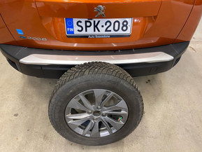 Peugeot e-2008