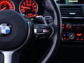 BMW M240i