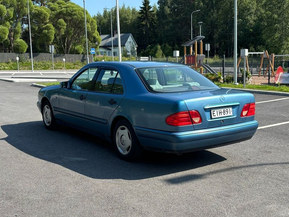 Mercedes-Benz E