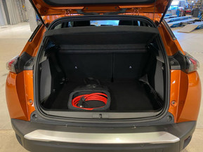 Peugeot e-2008