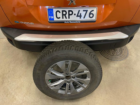 Peugeot e-2008