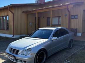 Mercedes-Benz C