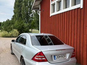 Mercedes-Benz C