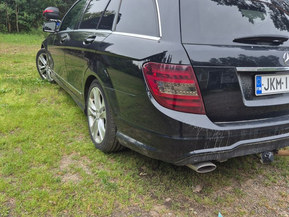 Mercedes-Benz C