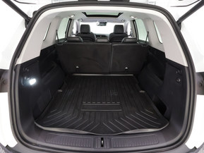 Maxus Euniq 6