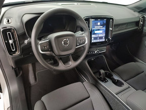 Volvo EX40