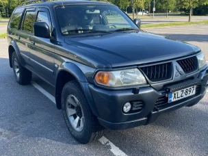 Mitsubishi Pajero Sport