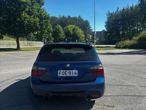 BMW 325