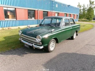 Ford Cortina