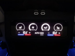 BMW i5 M60
